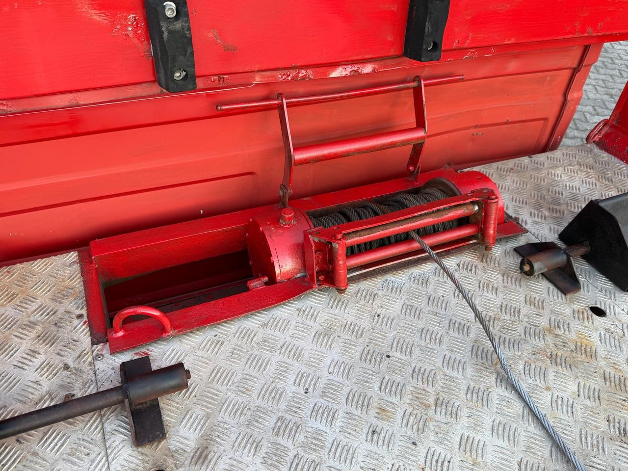 Iveco Daily 35.10 2.5 TD Scarrabile Isoli