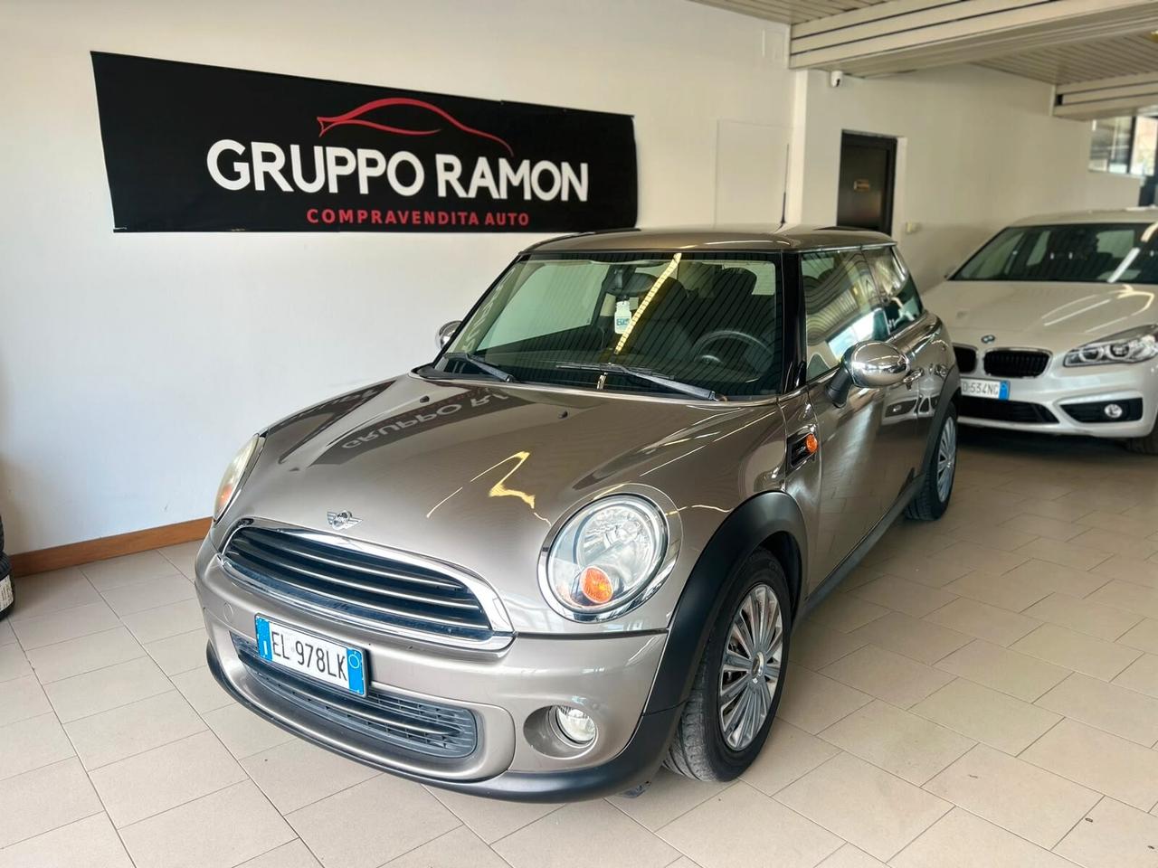 Mini 1.6 16V One (72kW)