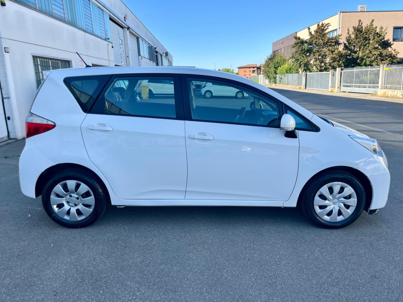 Toyota Verso-S 1.3benz 2011 72.000km perfetta per neopatentati