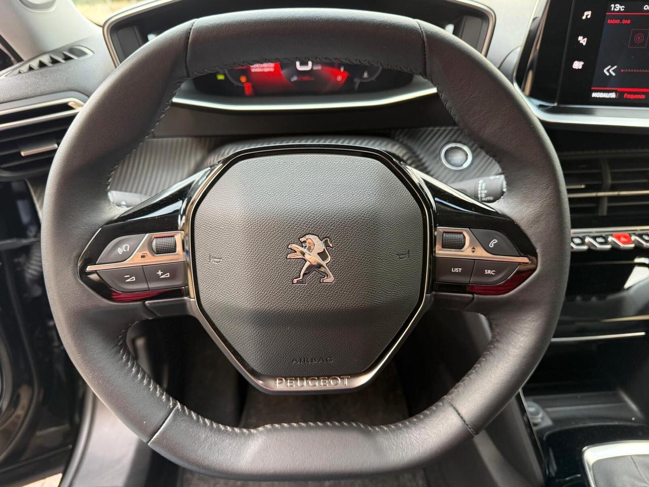 Peugeot 2008 BlueHDi 110 Allure Pack 2023