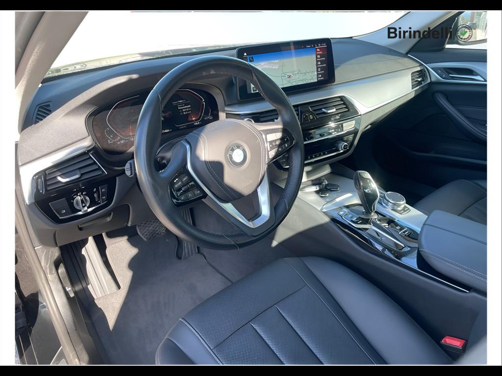 BMW Serie 5(G30/31/F90) - 518d 48V Business