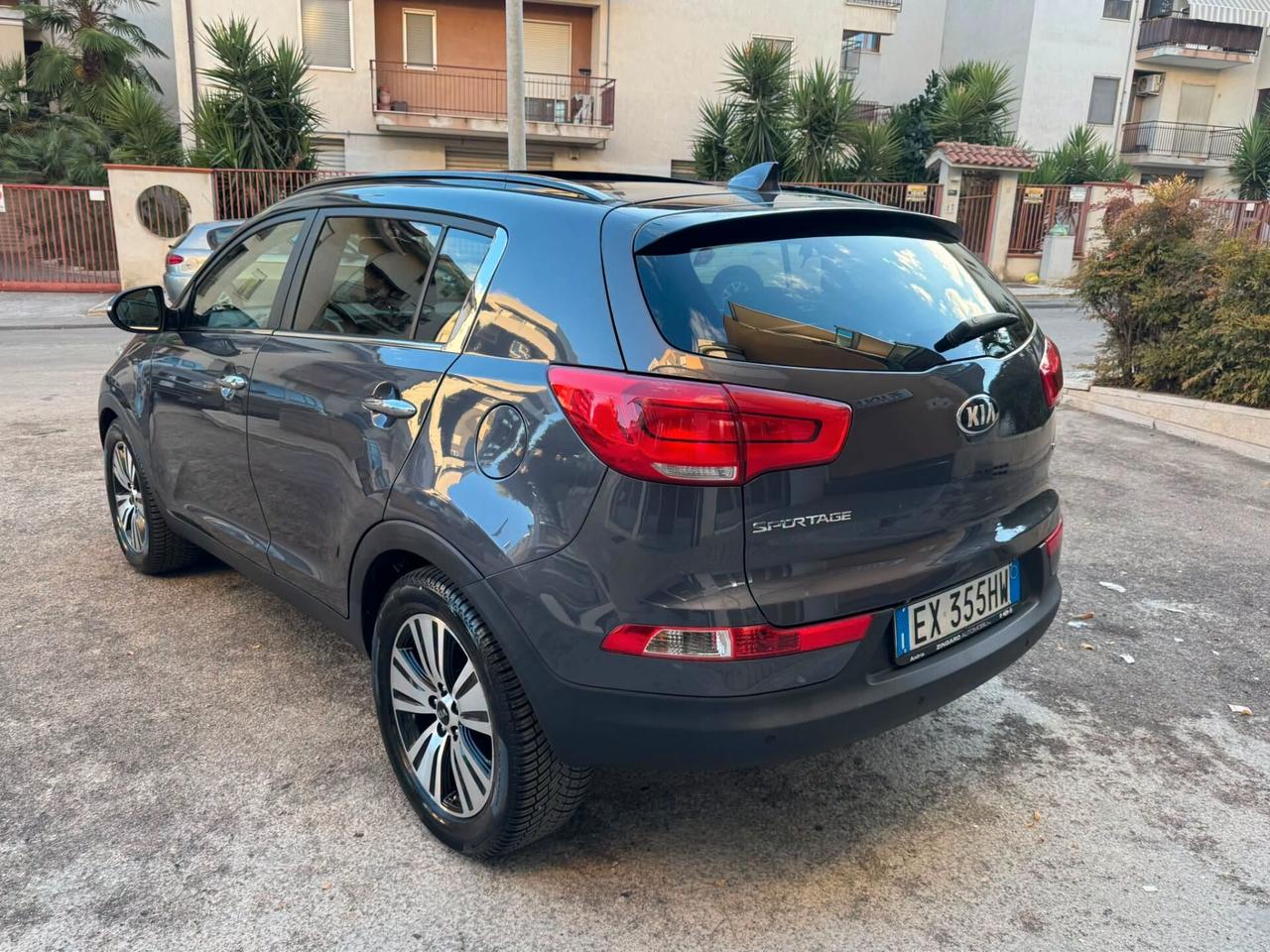 KIA SPORTAGE 1.7 CRDI 115 CV. TETTO APRIB.+CERCHI+NAVI