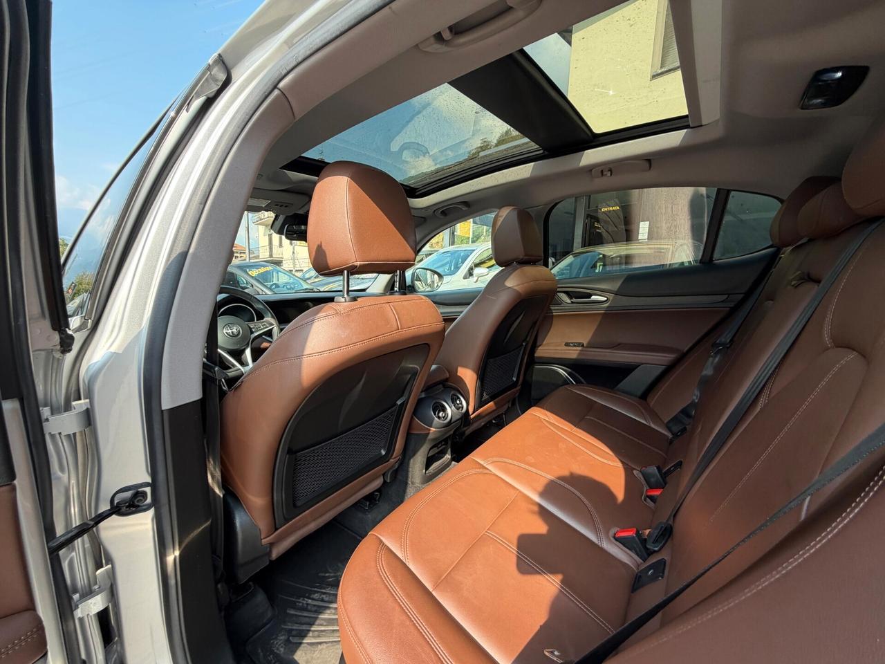 Alfa Romeo Stelvio 2.0cc Q4 280cv auto