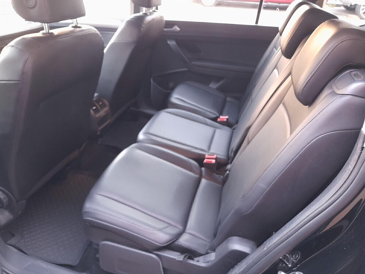 Volkswagen Touran 7 POSTI 2.0 115cv AUTOMATICO