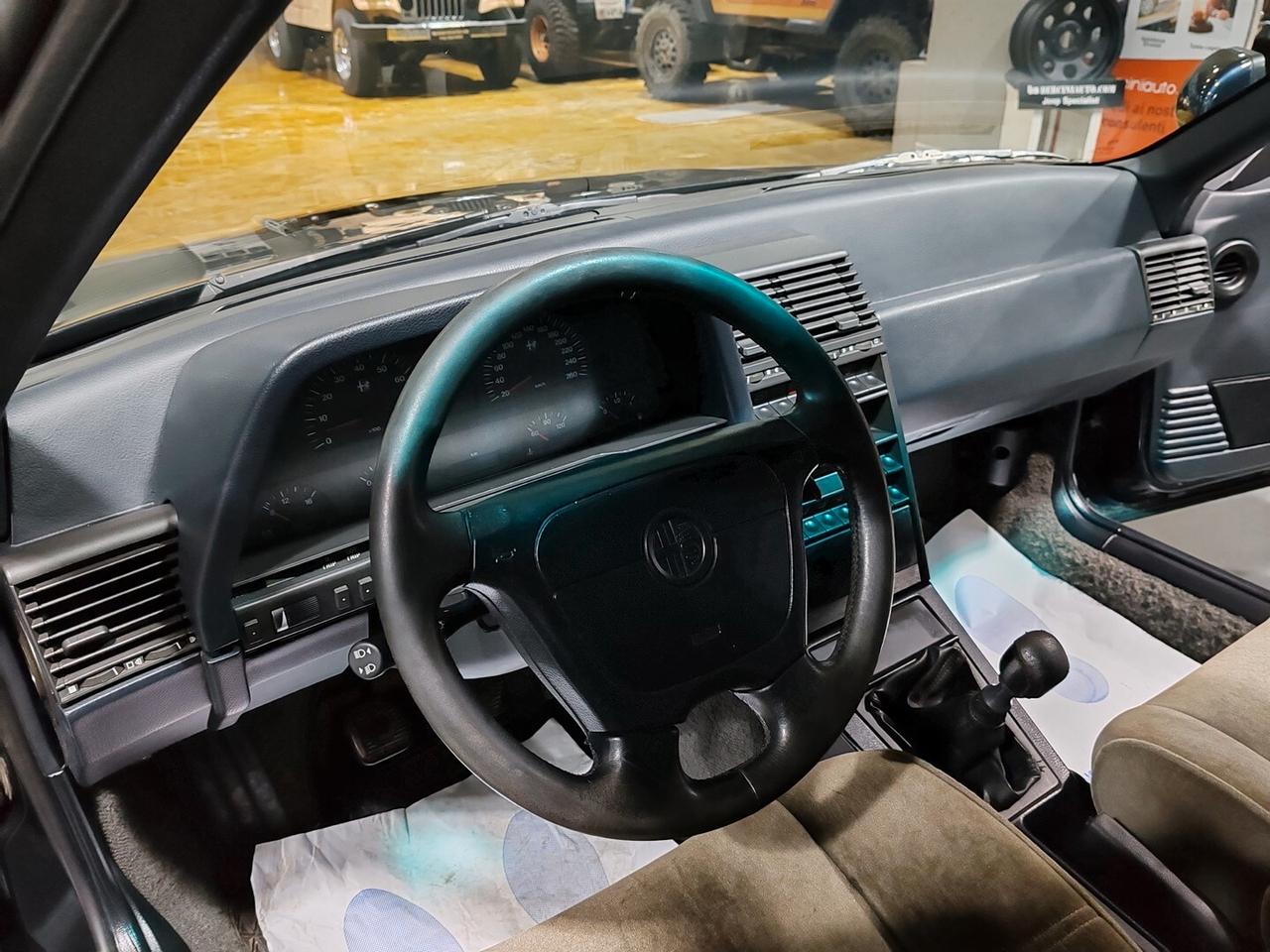 Alfa Romeo 164 2.0i V6 turbo cat Super