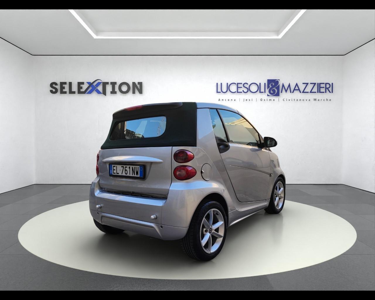 SMART fortwo 2ª serie - fortwo 1000 52 kW MHD cabrio pure