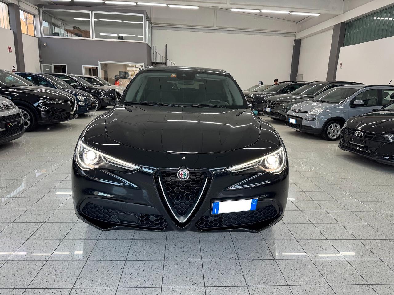 Stelvio 2.2Td AT8 ROSSO EDIZIONE AUTOCARRO N1