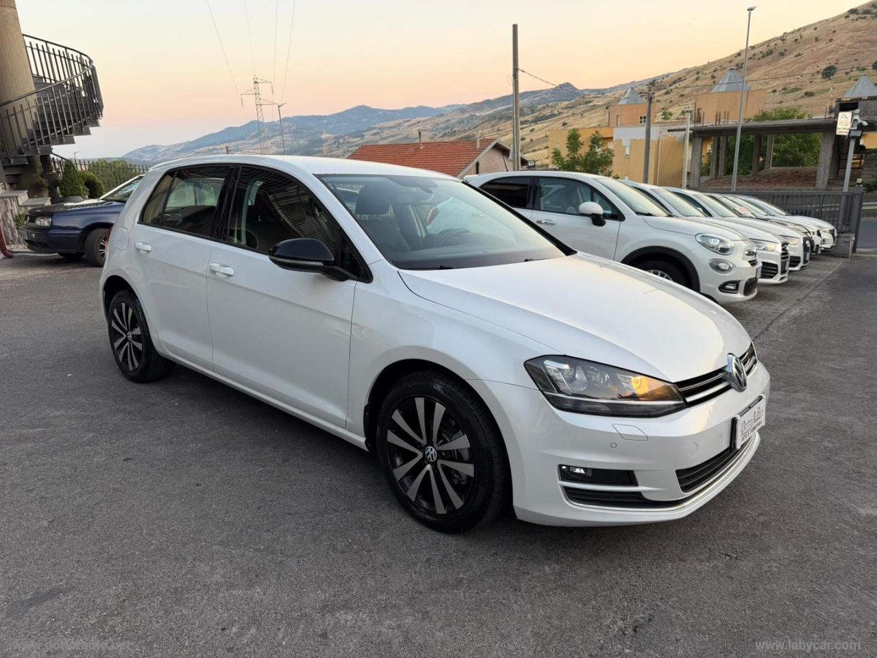 VOLKSWAGEN Golf 2.0 TDI DSG 5p. Highline BMT