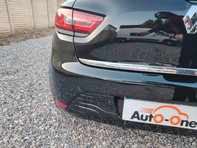 RENAULT Clio 1.2 75CV 5 porte Live NEOPATENTATI