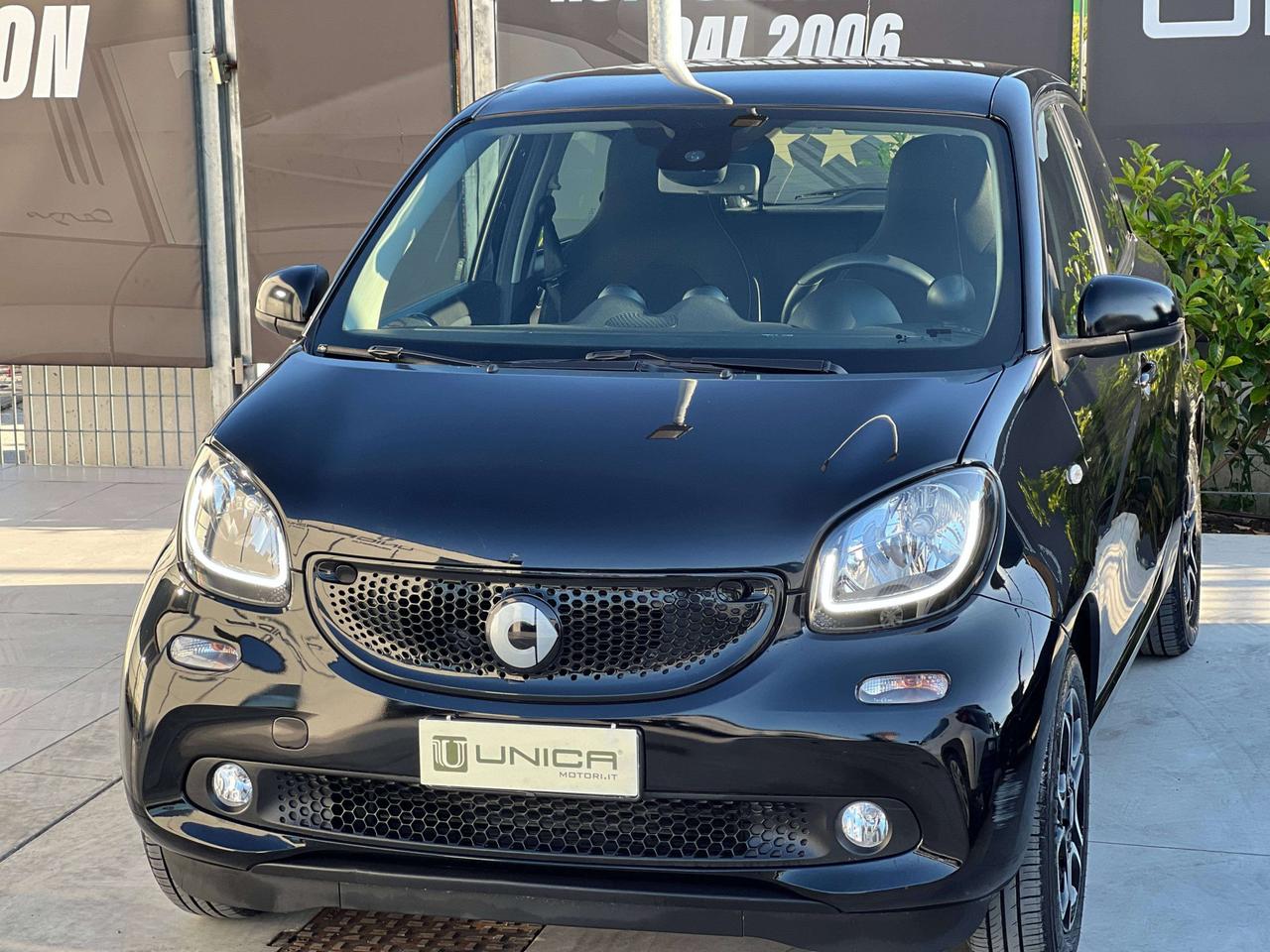 smart forFour 0.9 t Passion 90cv twinamic my19 TETTO