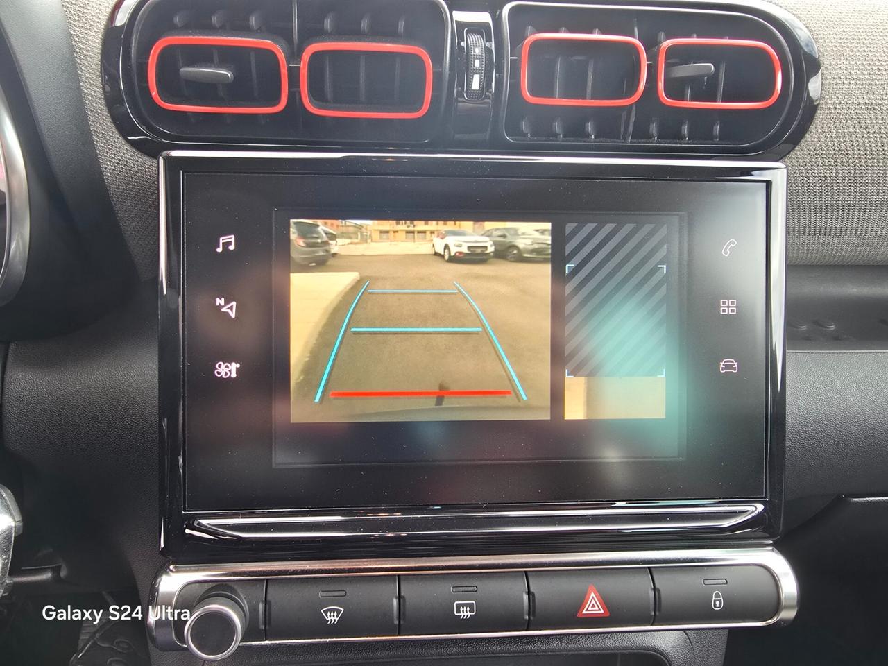 Citroen C3 Aircross C3 Aircross BlueHDi 100 S&S Shine