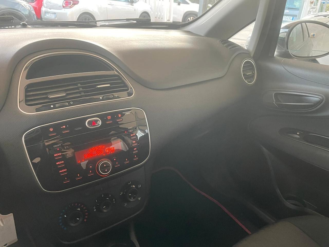 Fiat Punto 1.4 8V 5 porte Natural Power Lounge