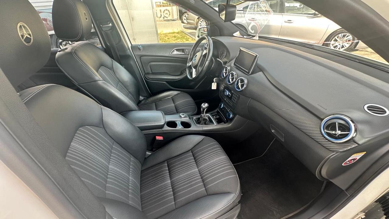 Mercedes-benz B 200 CDI BlueEFFICIENCY Premium