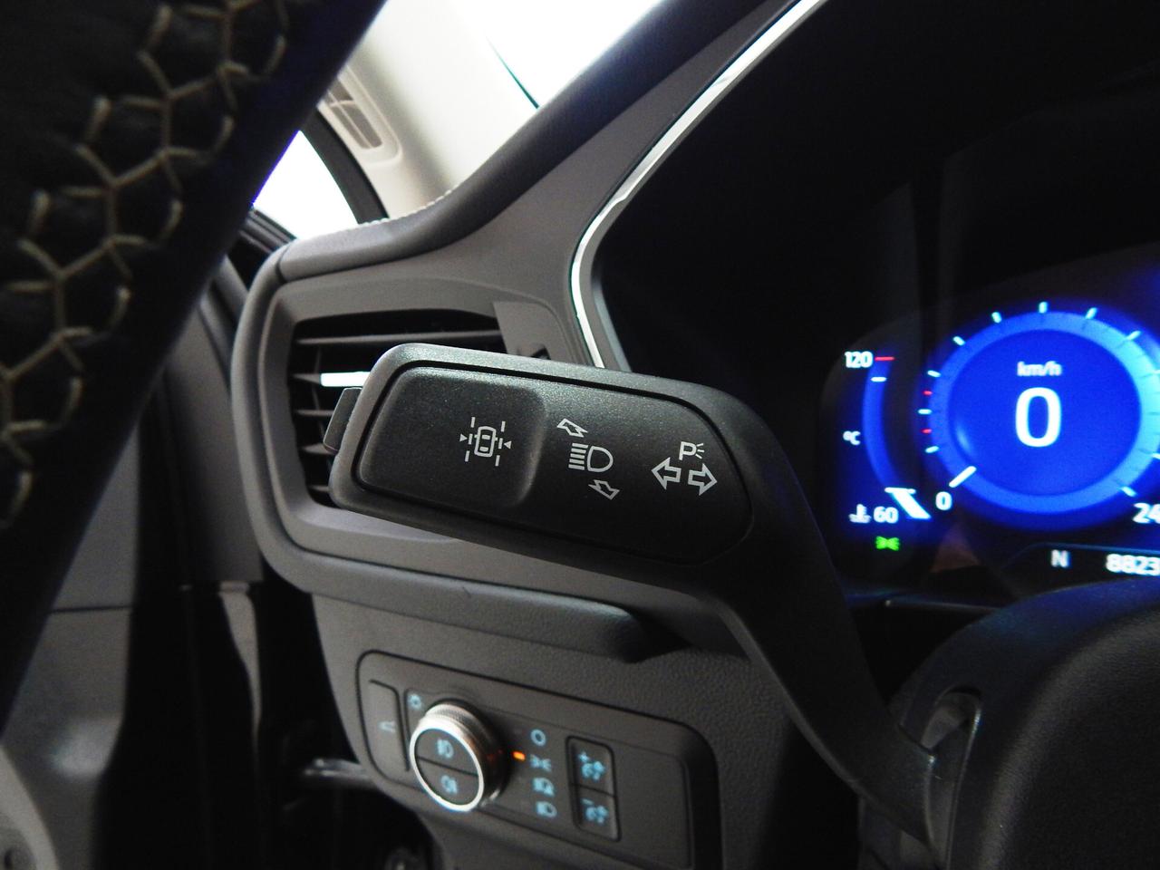 Ford Kuga 2.0 ecoblue Vignale AWD 190cv Aut. TETTO-NAVI-PELLE