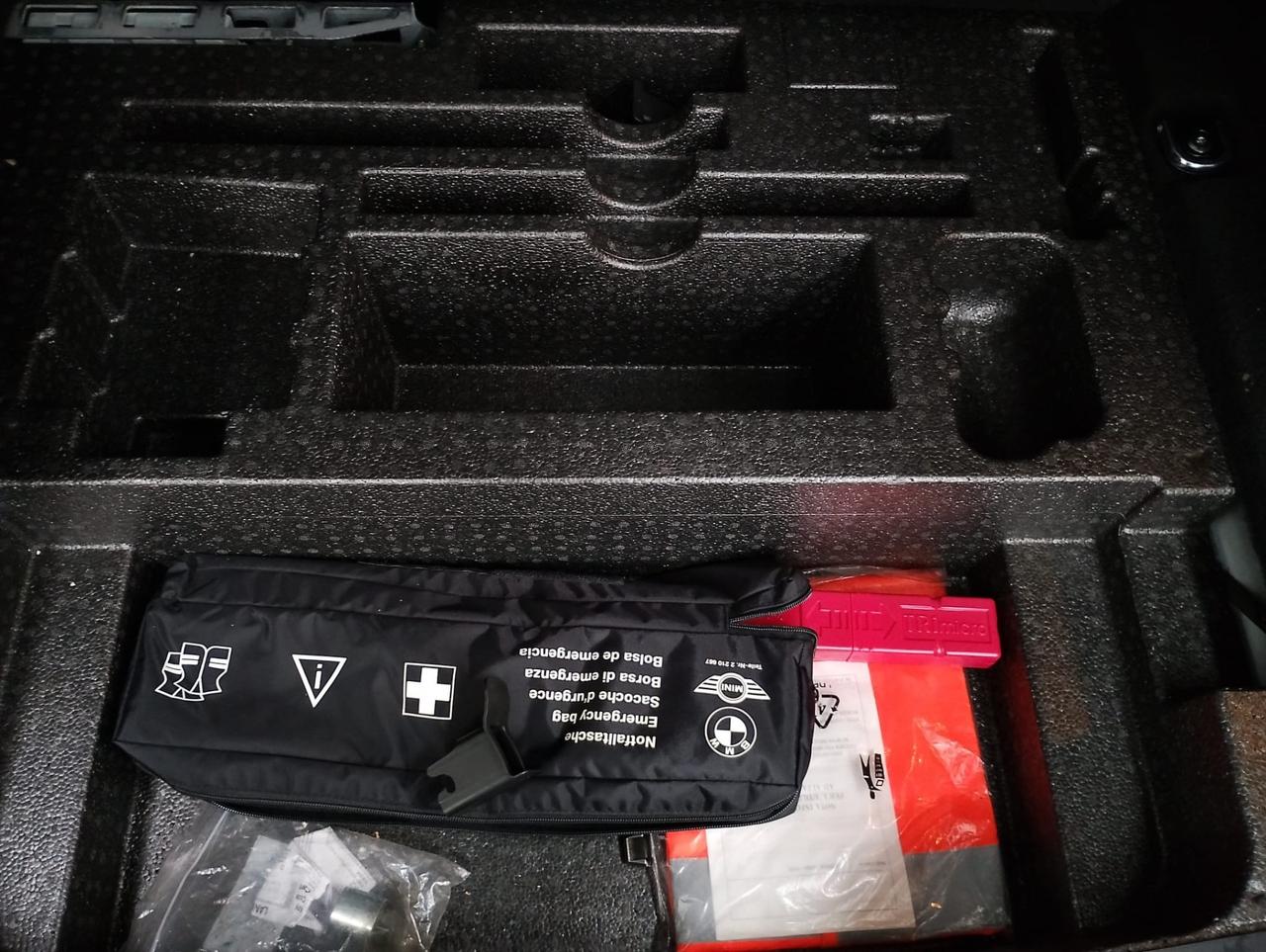 Land Rover Range Evoque 2.0 TD4 150 CV 5p. SE