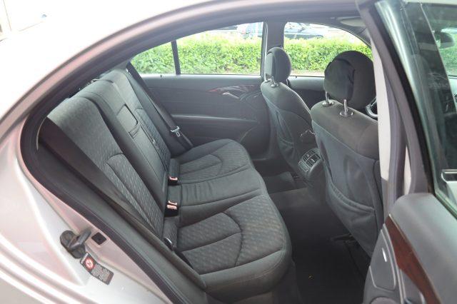 MERCEDES-BENZ E 220 CDI Berlina Cruise Climatronic 16" Tagliandata