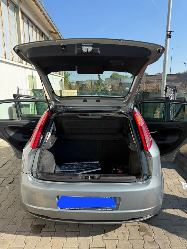 Fiat Grande Punto 5 Porte GPL Grande Punto 5p 1.4 Dynamic 77cv