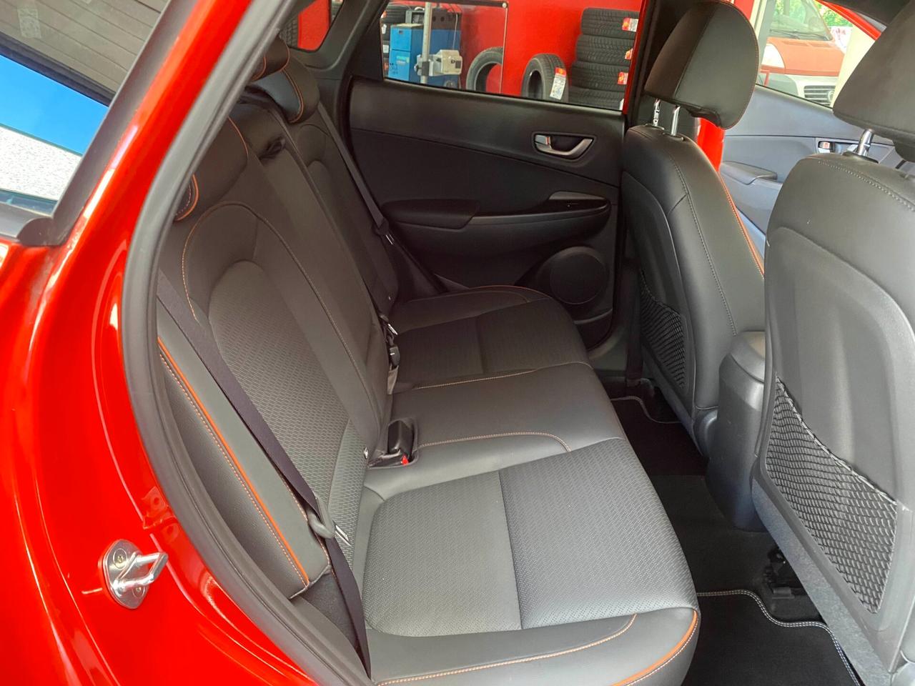 Hyundai Kona 1.0 T-GDI Xpossible