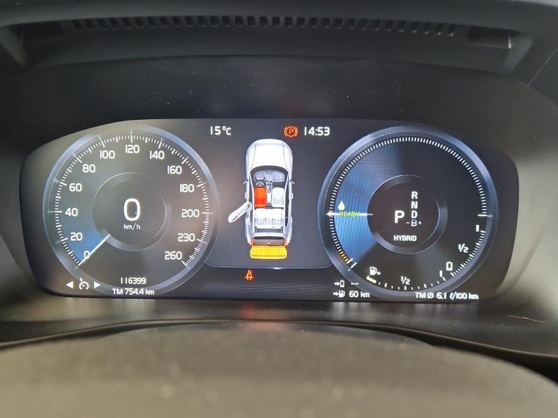 VOLVO XC40 T4 RECHARGE PLUG-IN AUTO CORE SUV