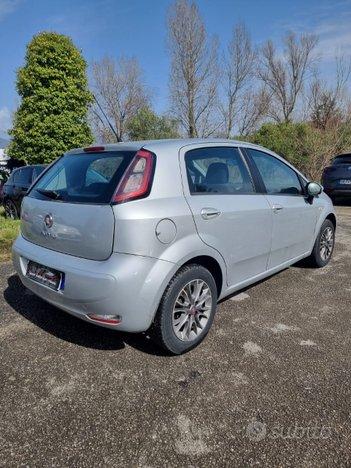 Fiat punto Evo 1.4 benzina gas
