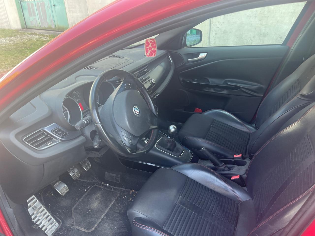 Alfa Romeo Giulietta 2.0 JTDm-2 140 CV Distinctive