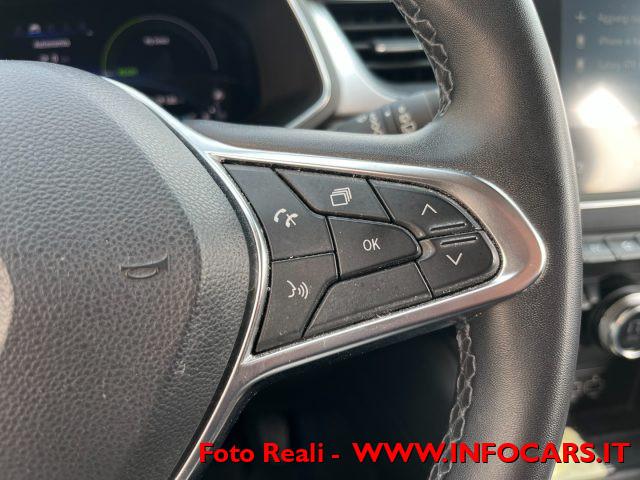 RENAULT Captur Plug-in Hybrid E-Tech 160 CV INTENS PROMO!