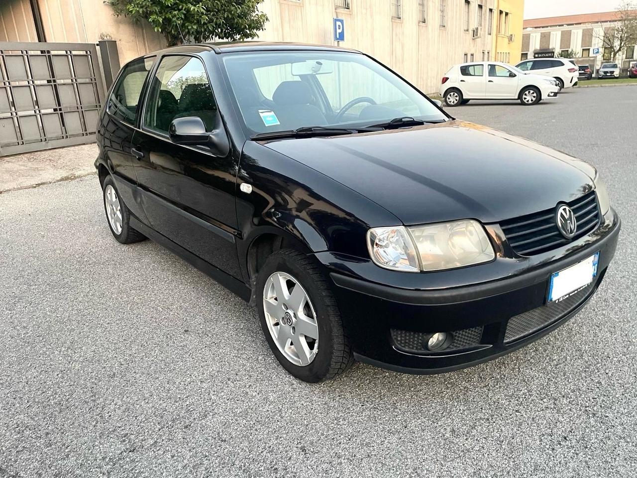 Volkswagen Polo 1.4 cat 3 porte Comfortline per Neopatentati