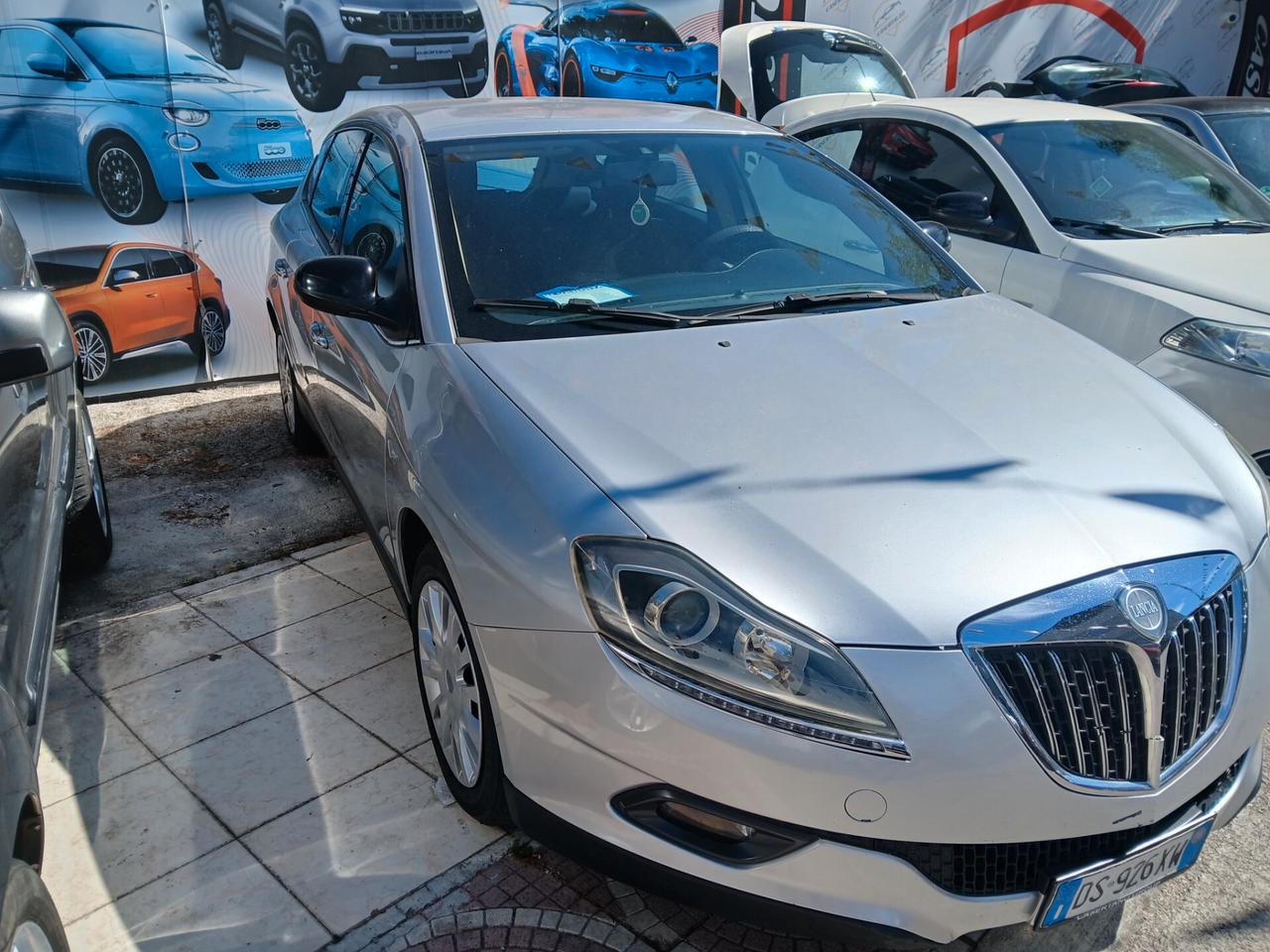Lancia Delta 1.6 MJT DPF Argento