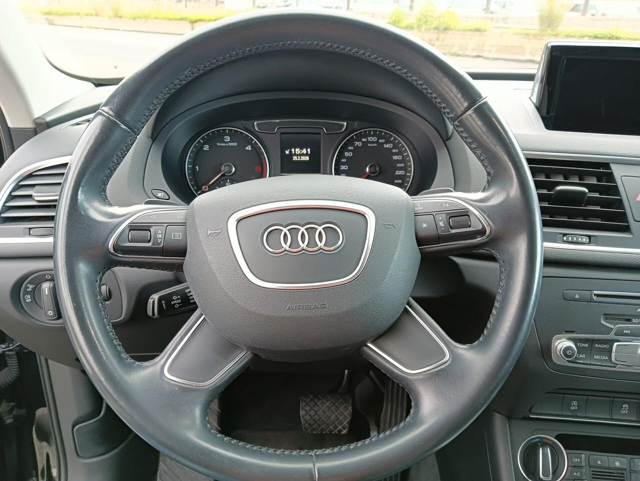 Audi Q3 2.0 TDI 150 CV automatica