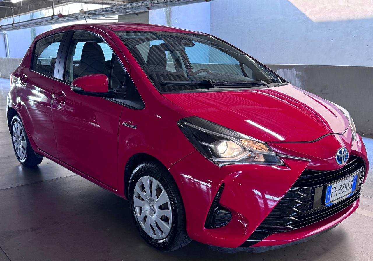 Toyota Yaris 1.5 Hybrid 5 porte Active