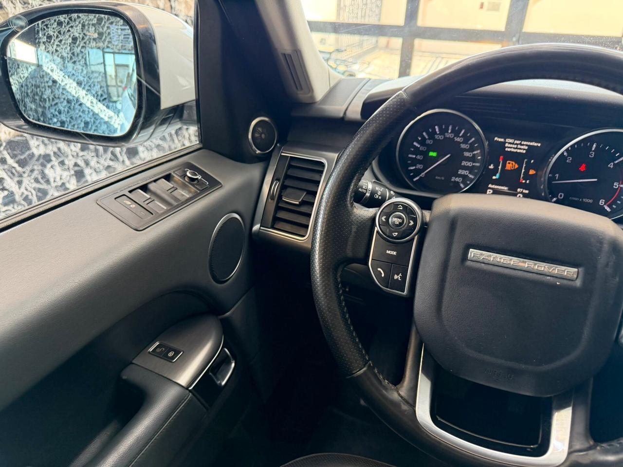 Land Rover Range Sport 3.0 TDV6 SE