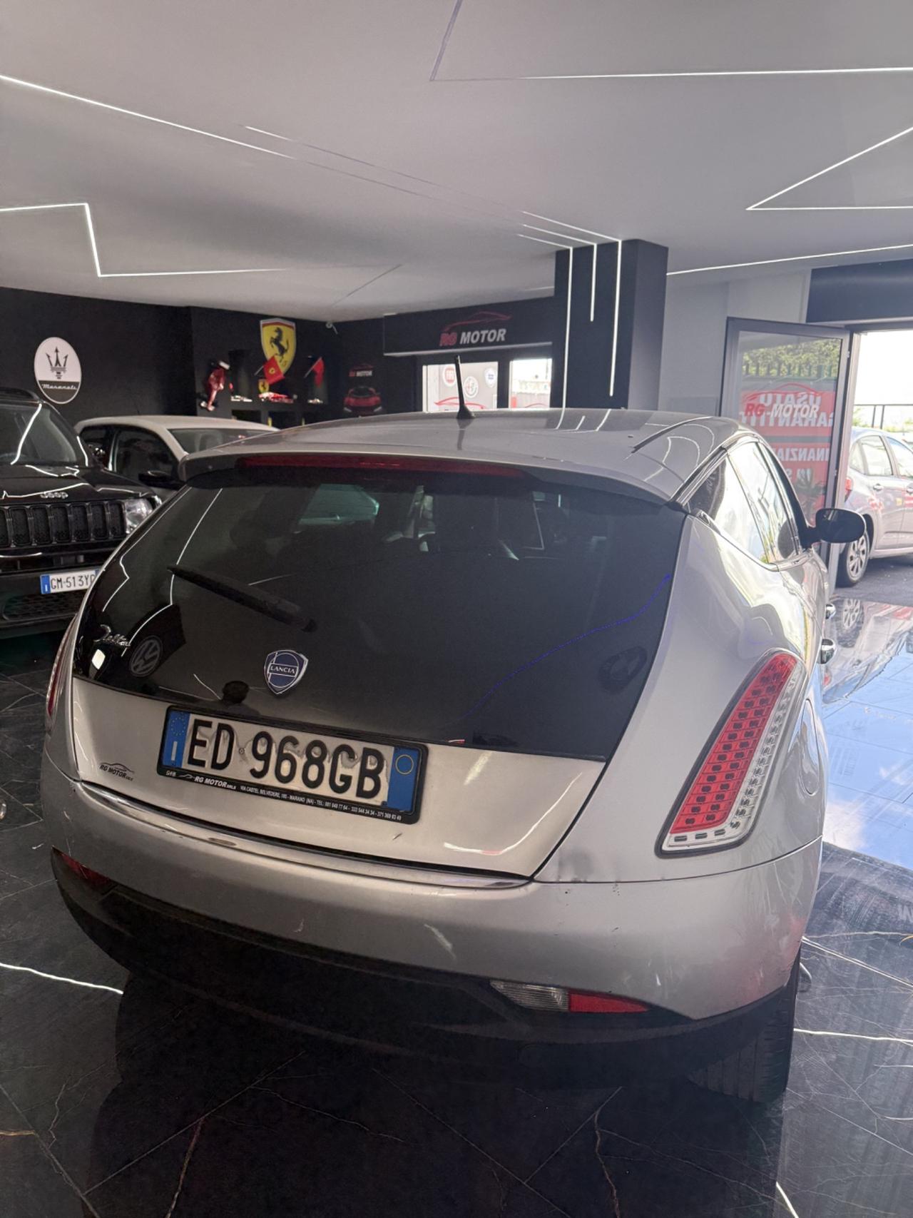 Lancia Delta 1.6 MJT DPF Platino