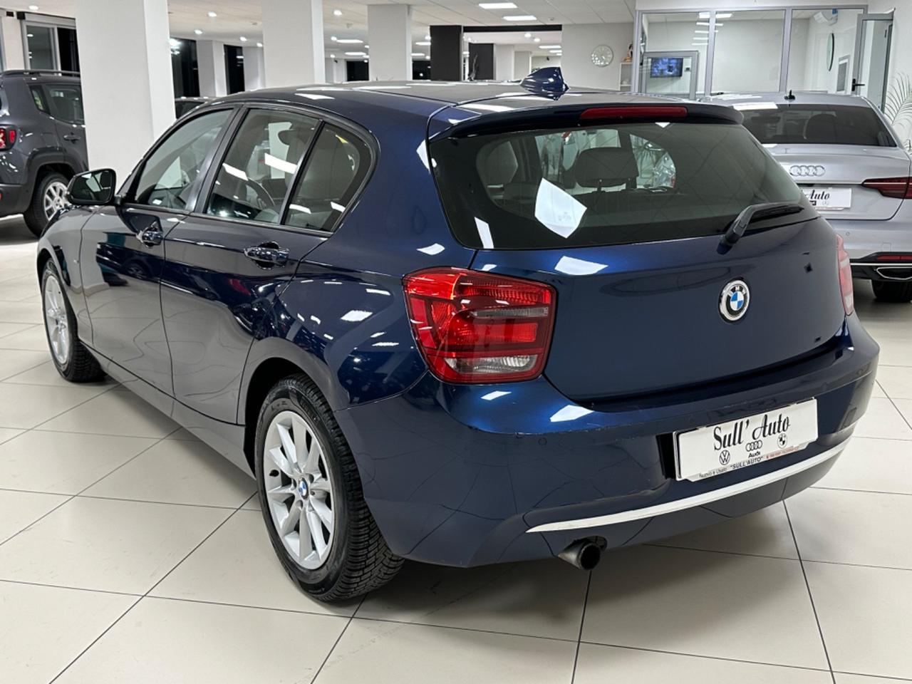 Bmw 116i 5p. Urban 170Cv benzina - 2011