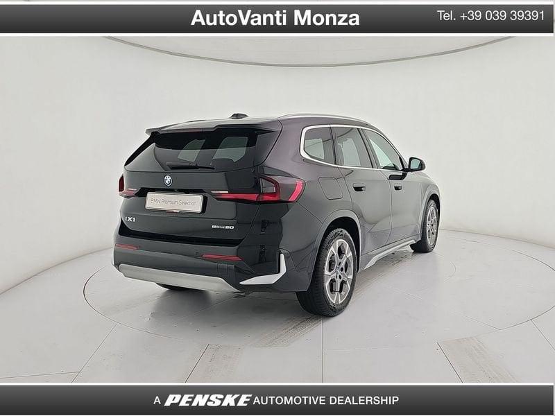 BMW iX1 eDrive 20 X-Line Special Edition