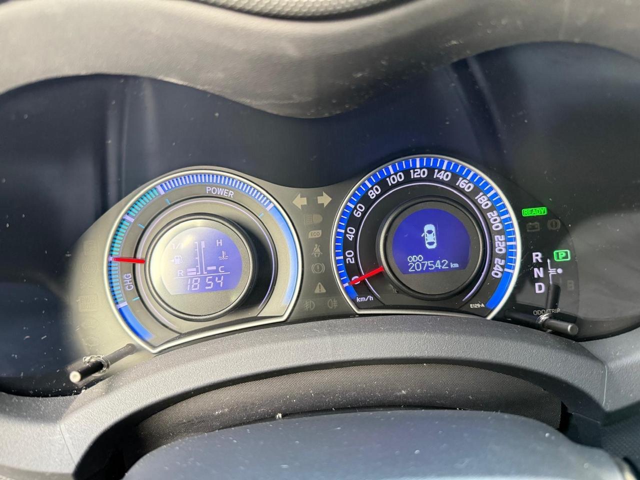 Toyota Auris 1.8 Hybrid 5 porte