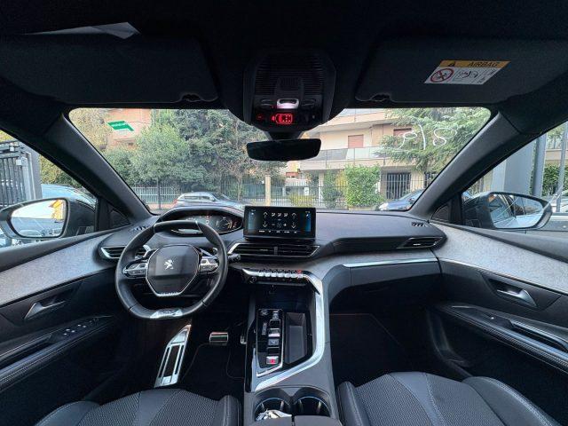 PEUGEOT 5008 Hybrid 136 e-DCS6 GT