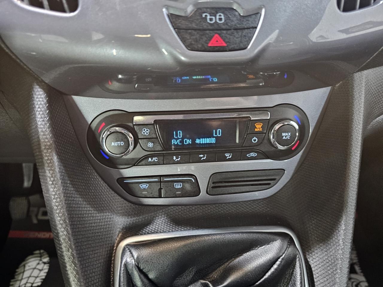 Ford Tourneo Connect 1.6 TDCi 115 CV Titanium