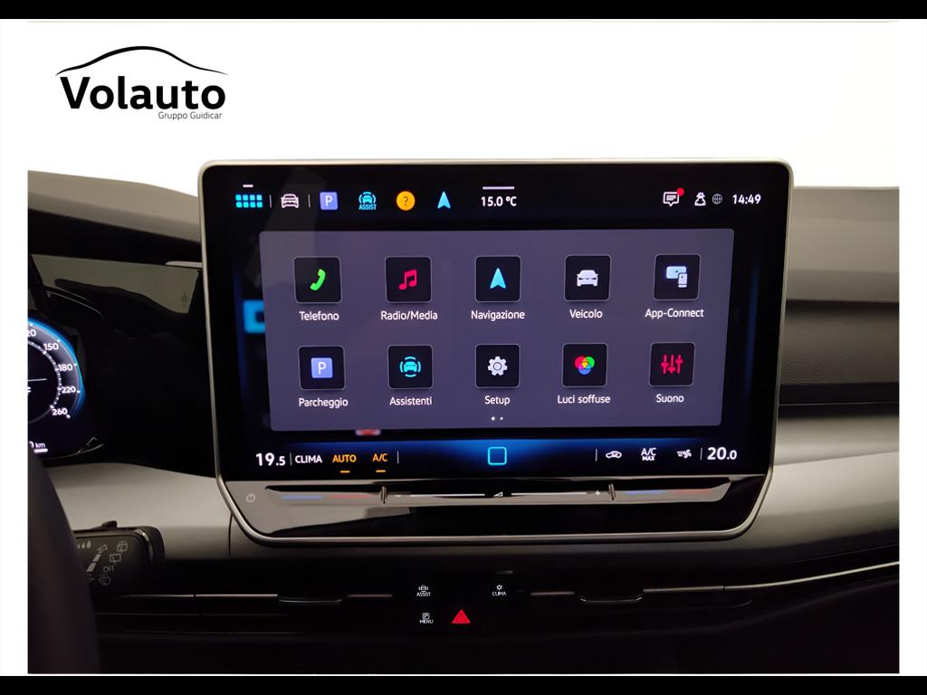 VOLKSWAGEN Golf VIII 2024 - Golf 2.0 tdi Life 115cv