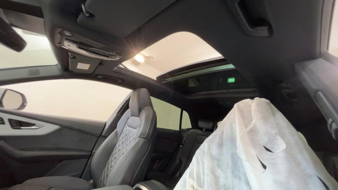 Audi Q8 3.0 tdi mhev S line quattro286cv auto