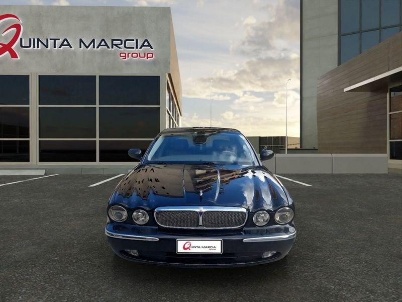 Jaguar XJ XJ 2.7d SOVEREIGN-CERCHI 19”