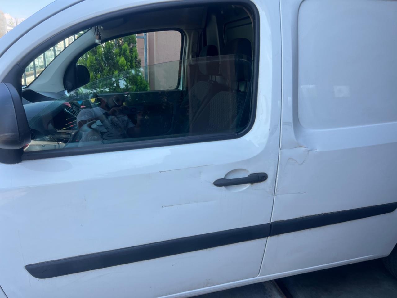 Renault Kangoo 1.5 dCi 90CV F.AP. 4p. Express Maxi Combi