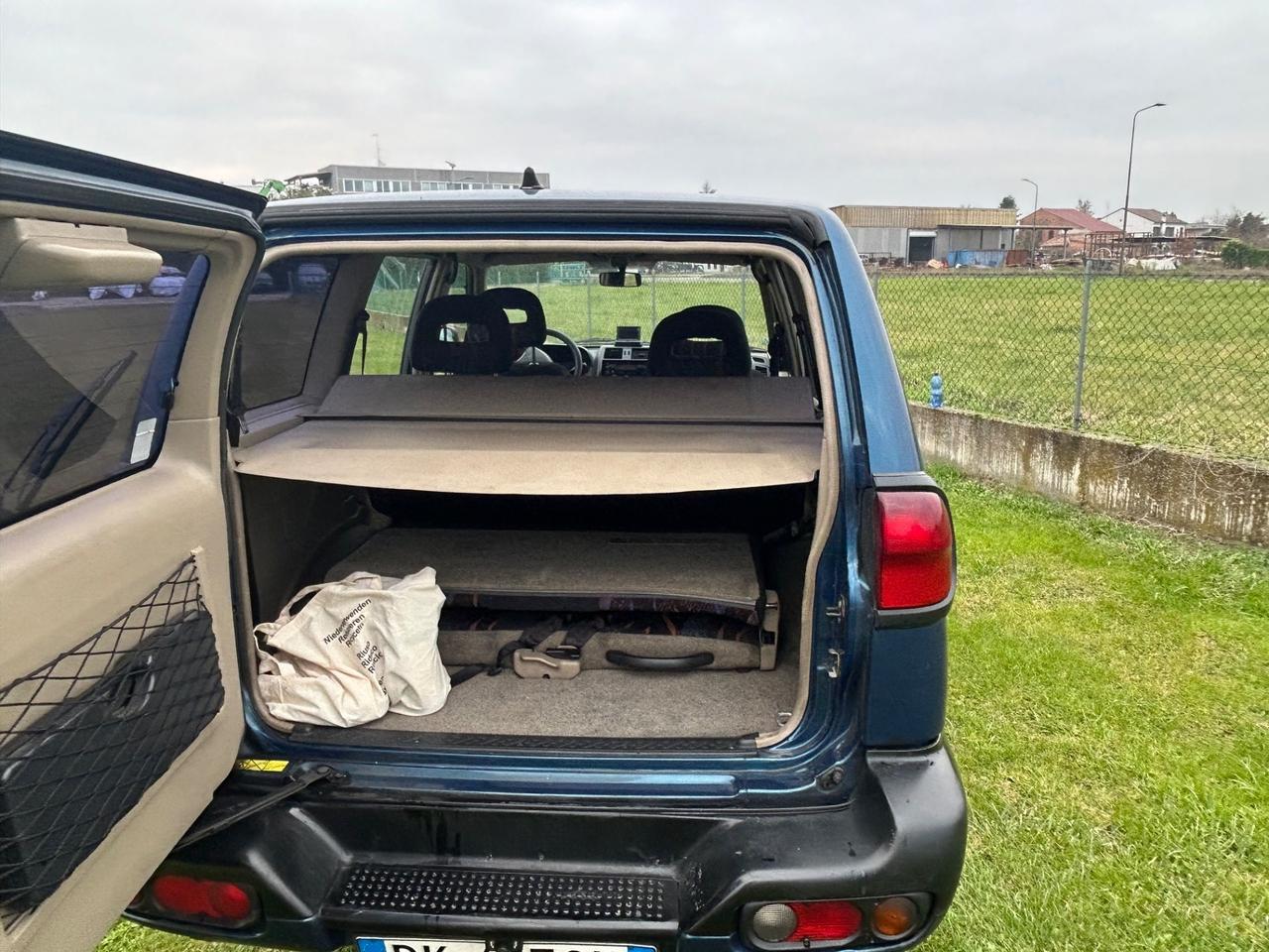 Nissan Terrano II 2.7 Tdi 5 porte Sport Safari