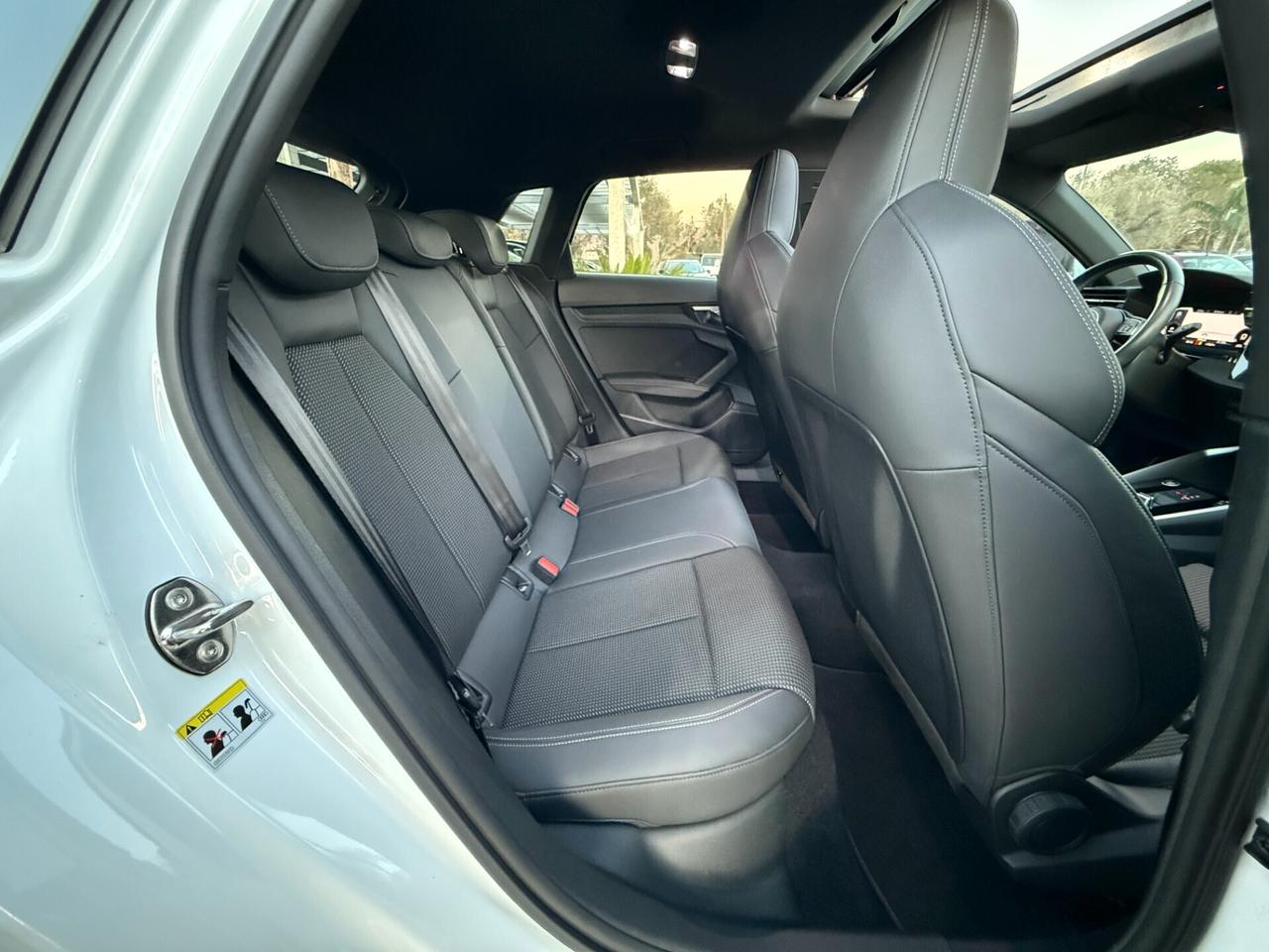 AUDI A3 SPB 35 TDI 150CV 3XS-LINE IDENTITY BLACK TETTO APRIBILE S-TRONIC