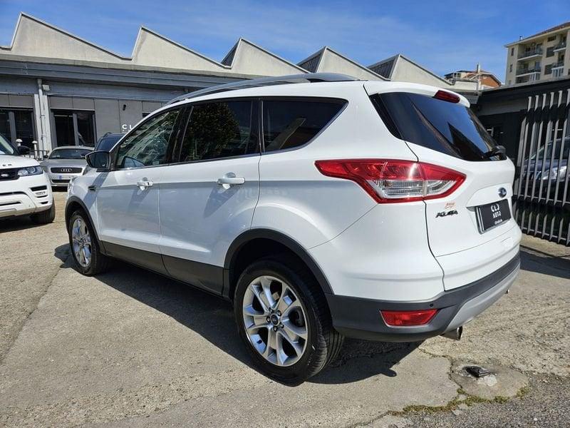 Ford Kuga 2.0 TDCi 150CV Pshift S&S AWD Titanium