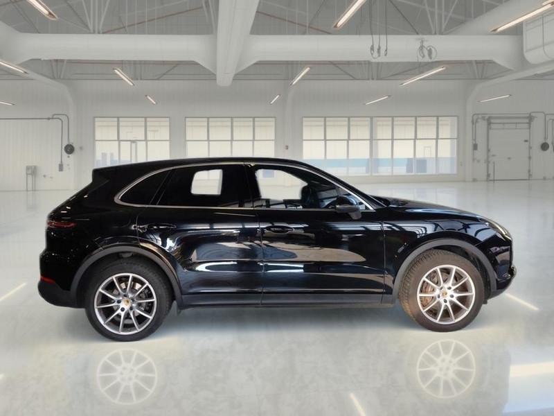 PORSCHE CAYENNE 3.0 V6 AUTO SUV