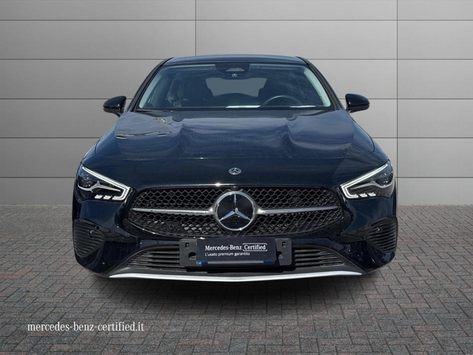 Mercedes CLA Shooting Brake 180 D Advanced 8G-DCT