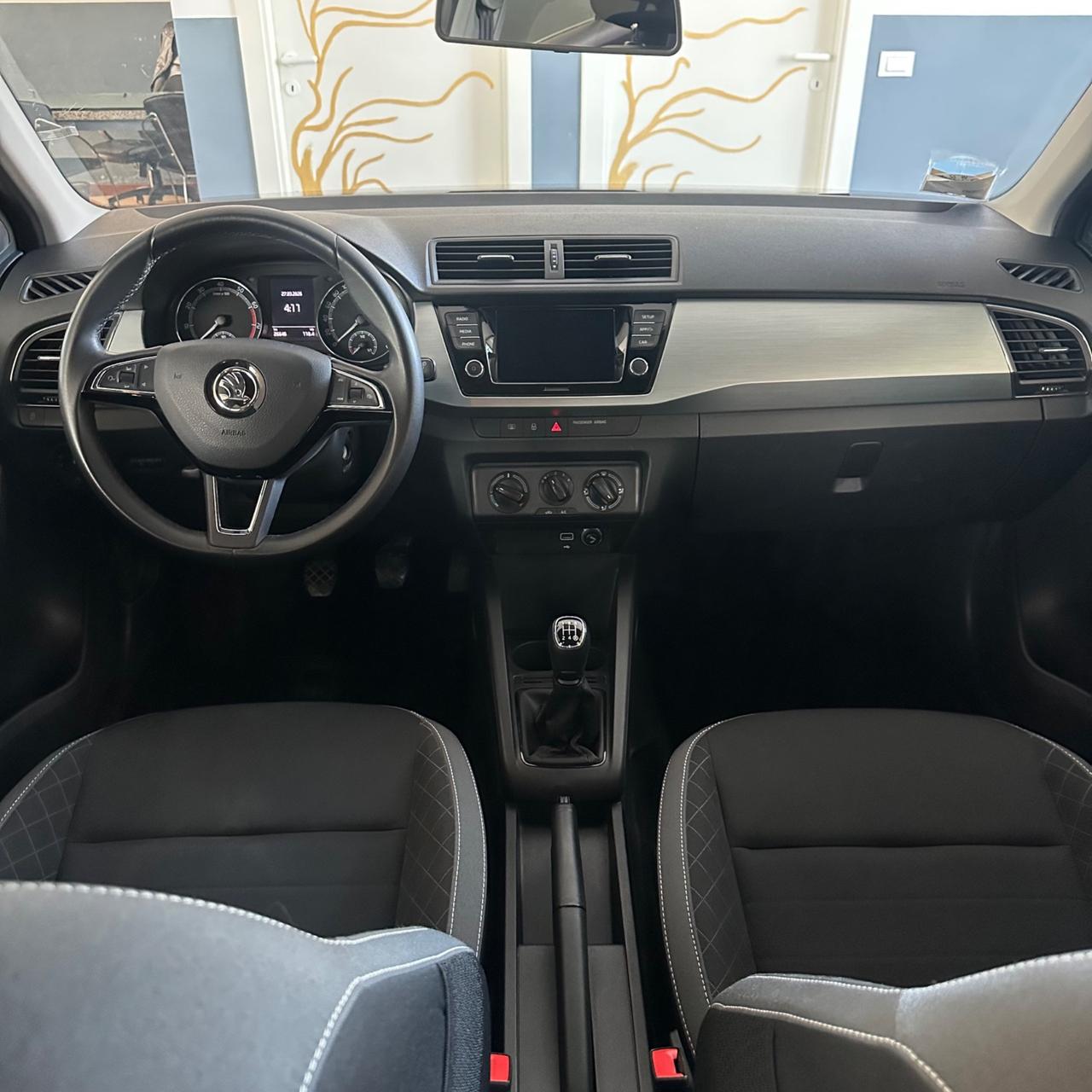 Skoda Fabia 1.0 MPI 75 CV Design Edition