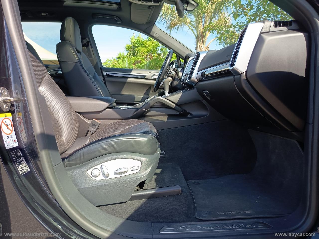 PORSCHE Cayenne 3.0 Diesel Platinum Edition