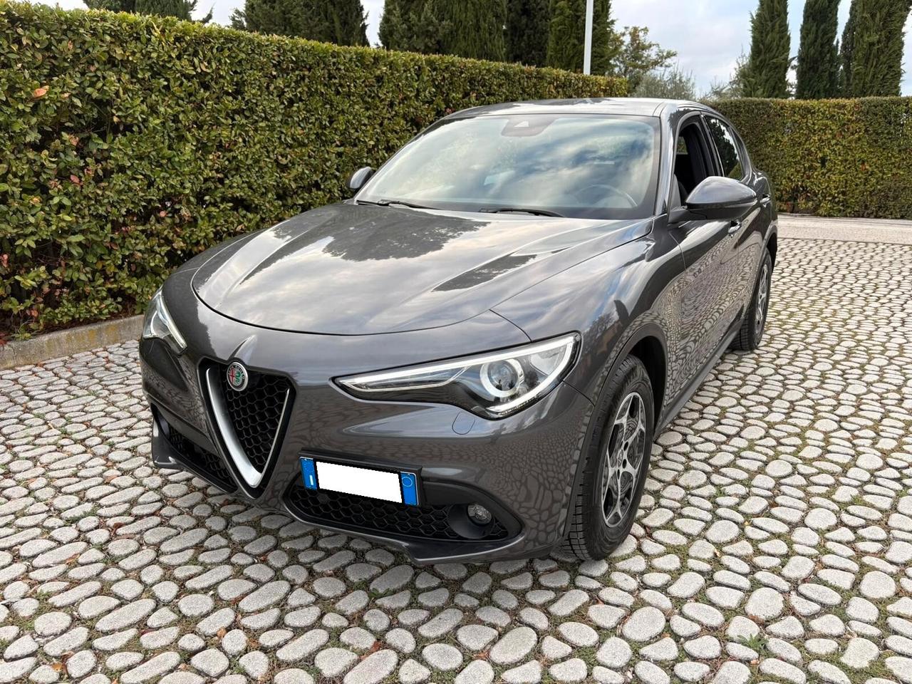 ALFA Stelvio 2.2Mjt 190CV AT8 Q4 Business - 2023