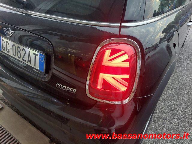 MINI Cooper 1.5 Cooper AUTO - OK NEOPATENTATI